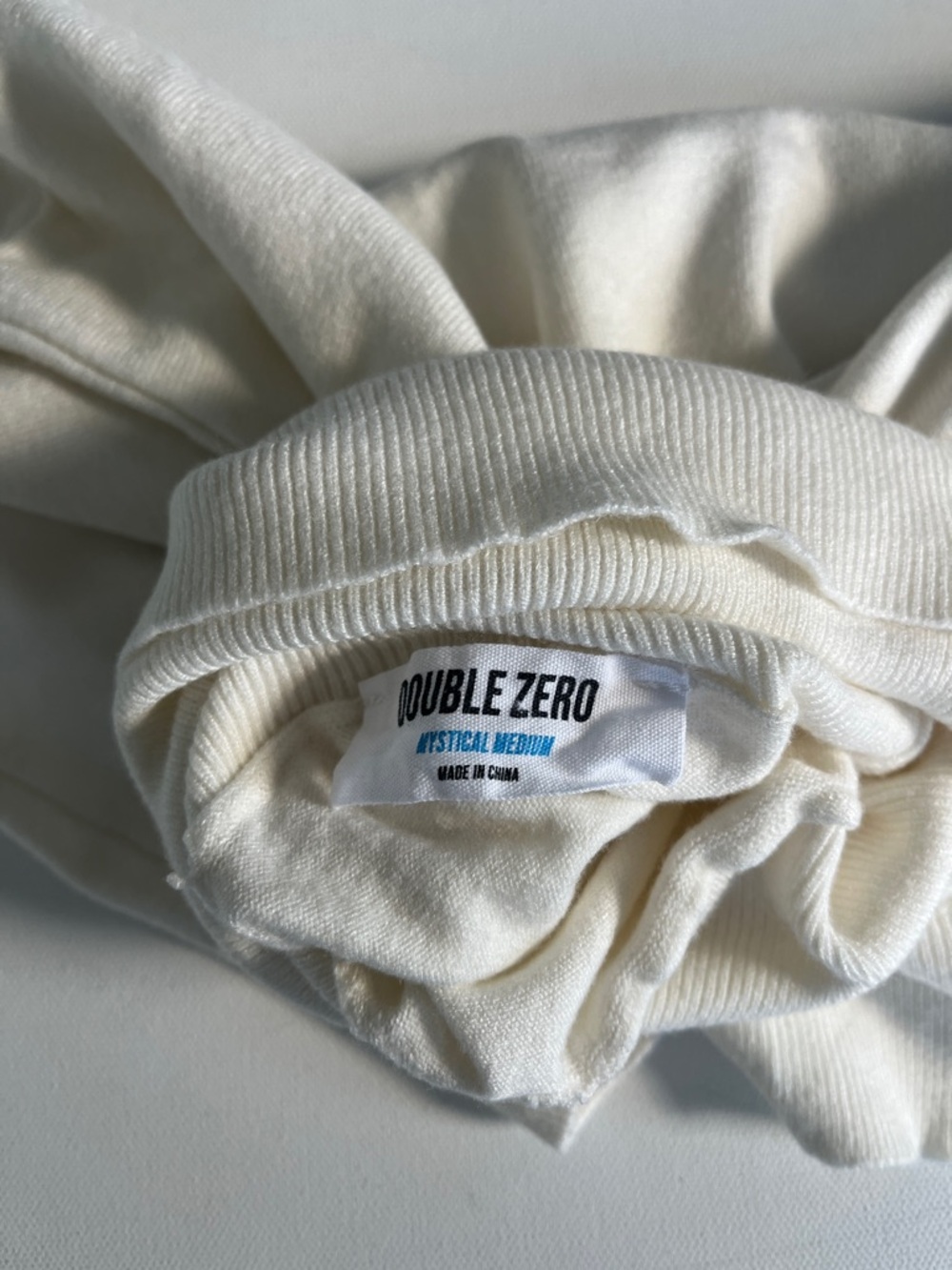 Ecru Light Weight Knit Turtleneck Sweater - Picture 6 of 6
